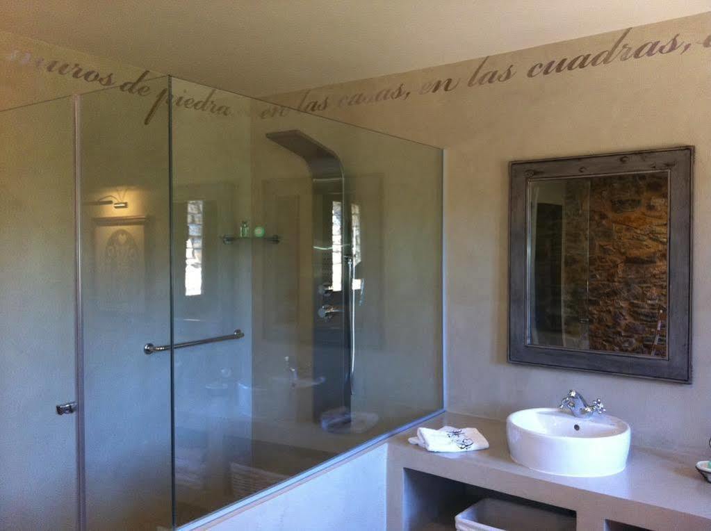 El Acebo De Casa Muria Bisaurri Buitenkant foto